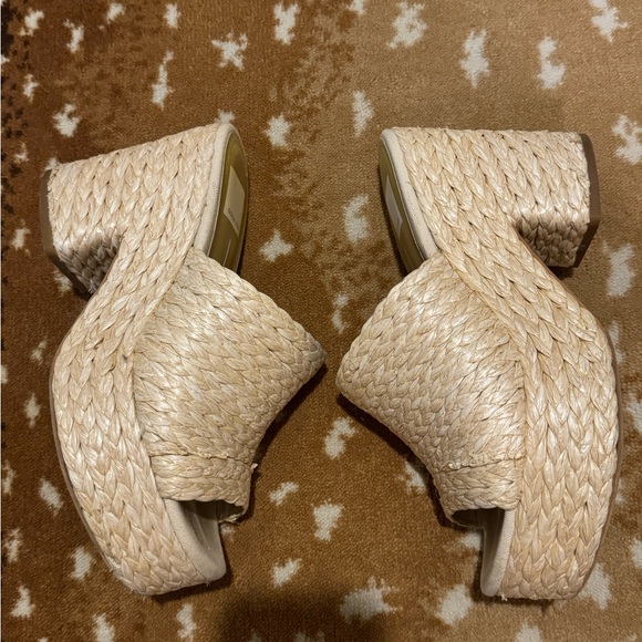 Dolce Vita Elora Platform Wedges - Picture 2 of 6